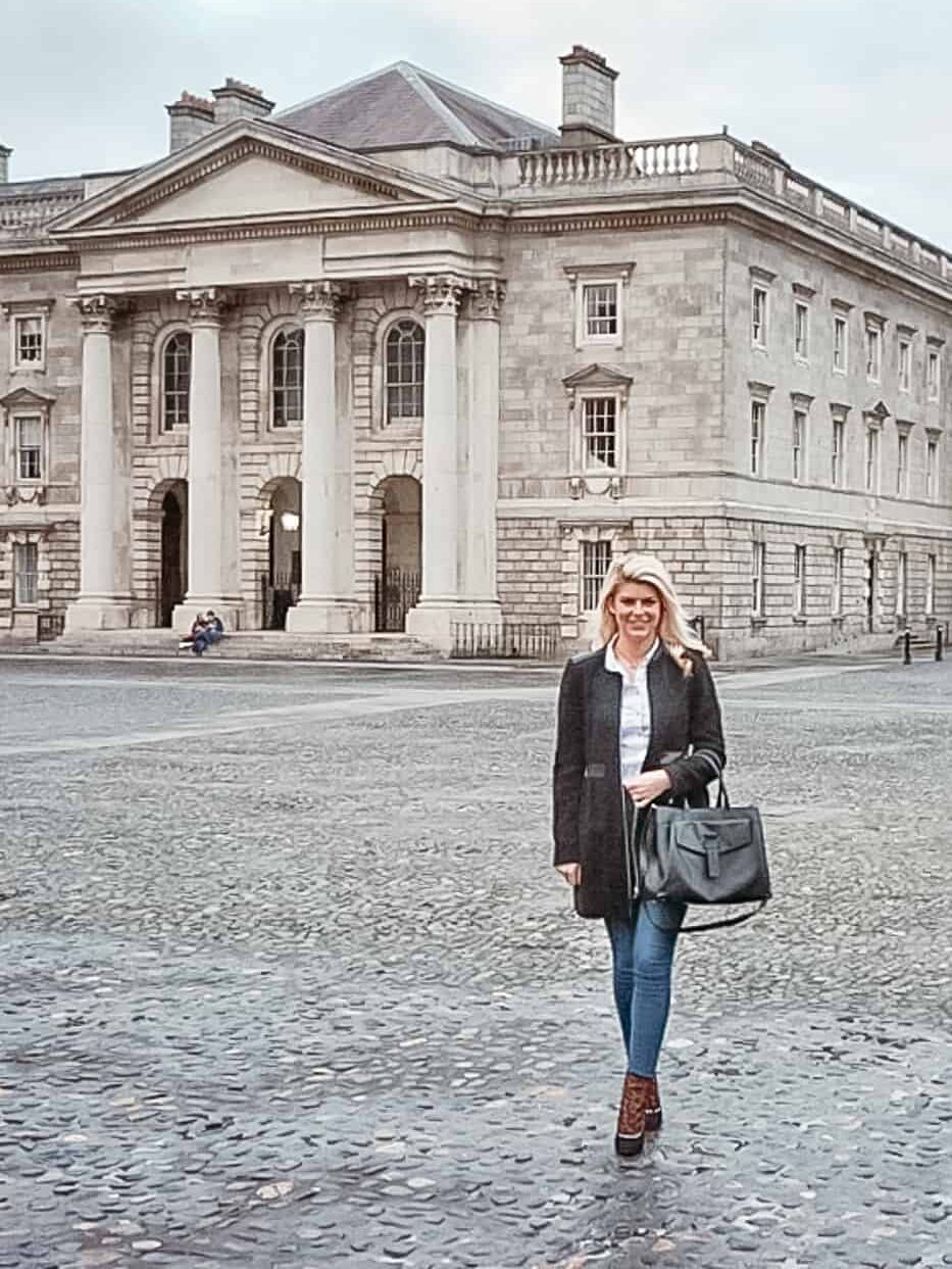 outside trinity college dublin